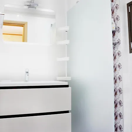 With Sea Views In A Gated Complex Вилла Криопиги