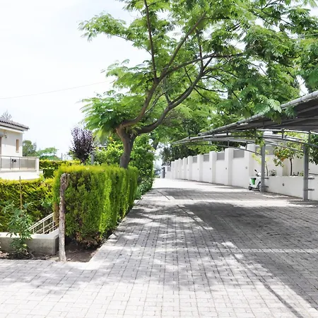 With Sea Views In A Gated Complex Villa *