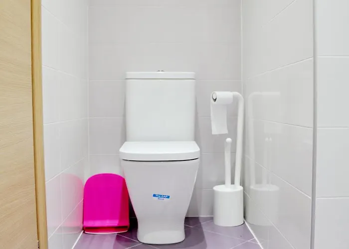 With Sea Views In A Gated Complex Kriopigi